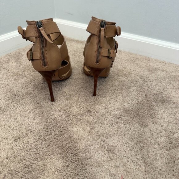 Super Sexy Stilettos - Picture 2 of 5